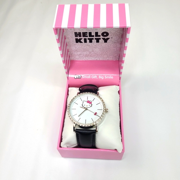 New Hello Kitty By Sanrio Women's Watch Black White - Picture 1 of 6